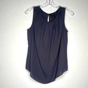 Worthington All Black a women’s Tank top.